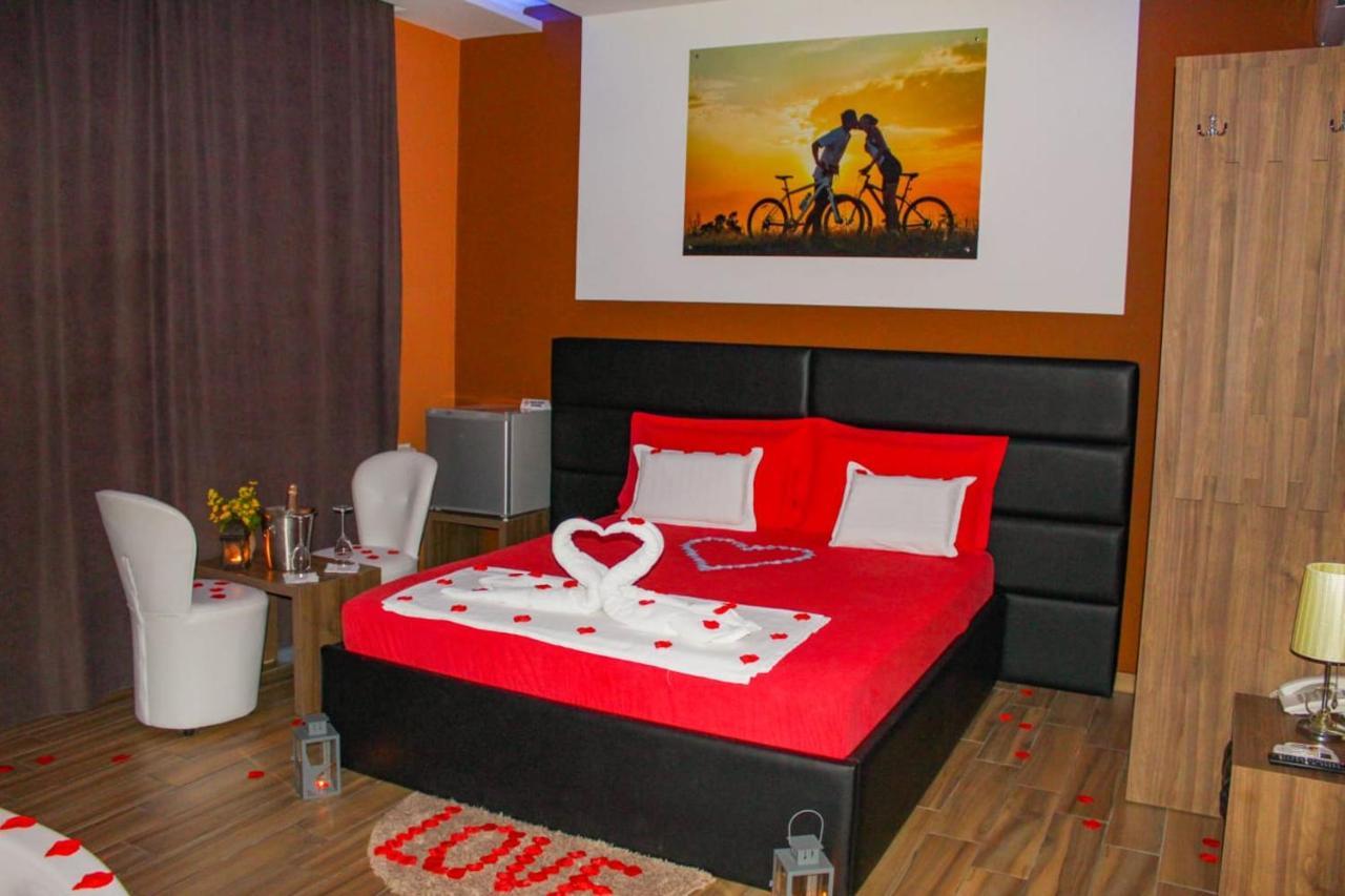 Hotel Golden Shkodra Exterior foto