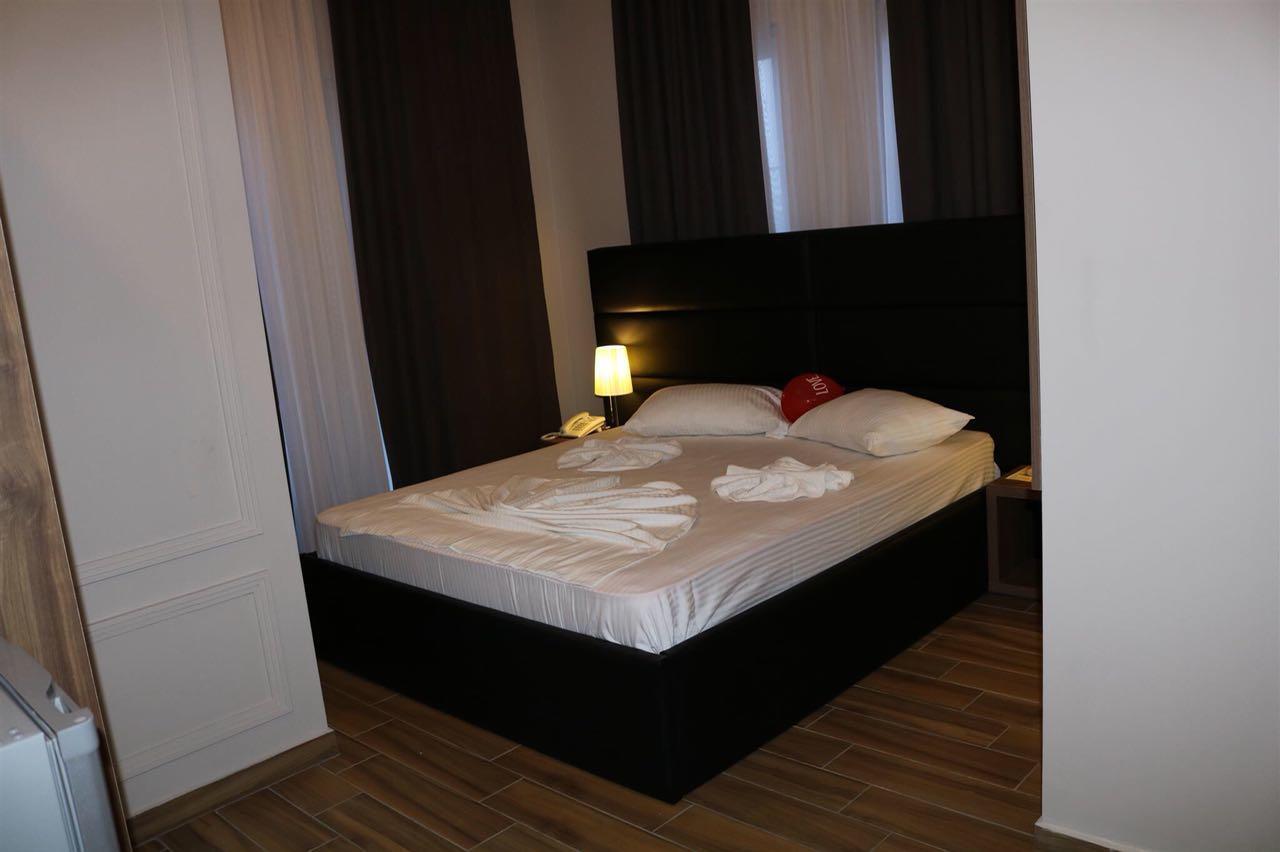 Hotel Golden Shkodra Exterior foto